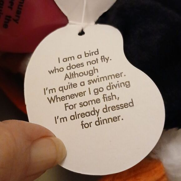 🩷Avon Full O' Beans, Birthstone January (garnet) Plushie NEW WITH ALL TAGS - Picture 5 of 9